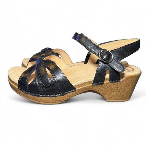 Dansko Women’s Size 38 (US 7.5–8) Black Leather Strappy Wedge Sandals Comfort - Picture 1 of 7